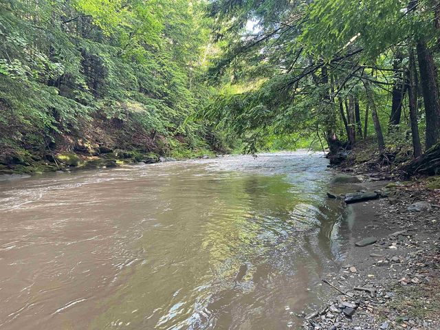 466 Estey Lane, Windsor, VT 05089