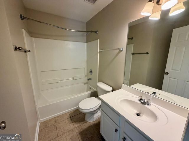 3286 Welmingham Drive SW, Atlanta, GA 30331