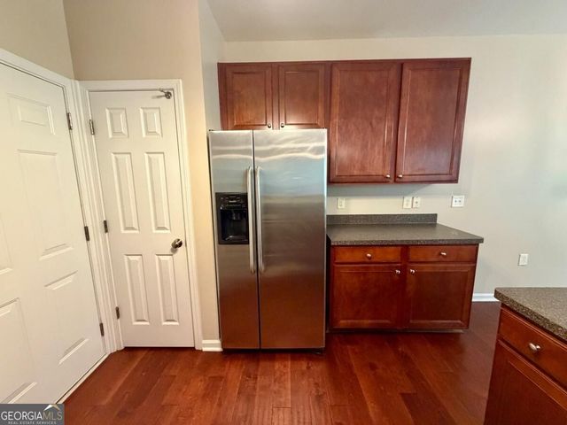 3286 Welmingham Drive SW, Atlanta, GA 30331