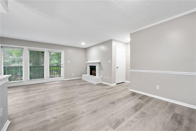 113 Tuxworth Circle, Decatur, GA 30033