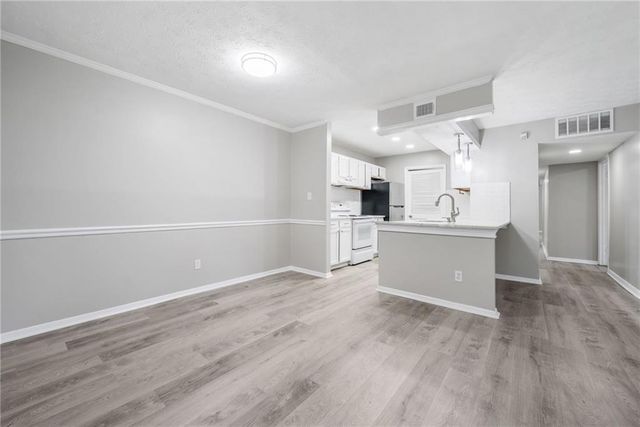 113 Tuxworth Circle, Decatur, GA 30033