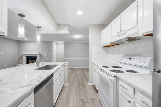 113 Tuxworth Circle, Decatur, GA 30033