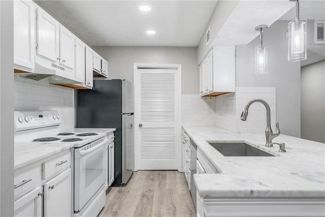 113 Tuxworth Circle, Decatur, GA 30033