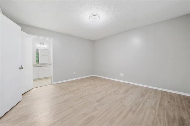 113 Tuxworth Circle, Decatur, GA 30033