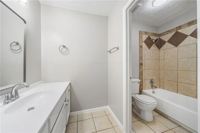113 Tuxworth Circle, Decatur, GA 30033