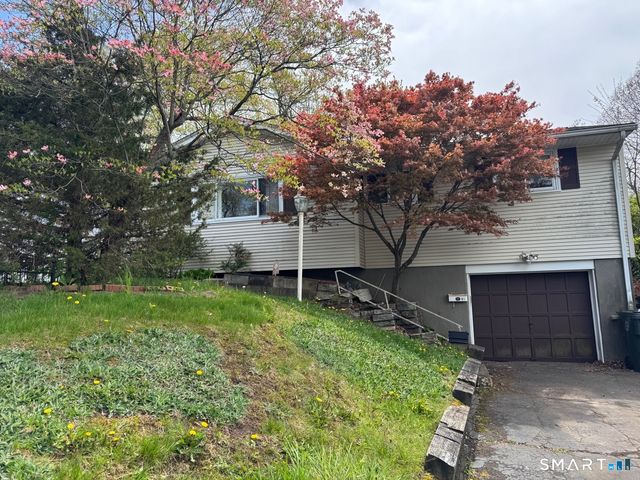81 Arnold Drive, East Hartford, CT 06108