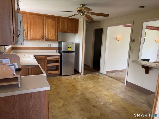 81 Arnold Drive, East Hartford, CT 06108