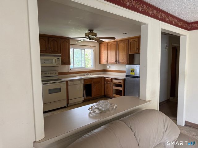 81 Arnold Drive, East Hartford, CT 06108