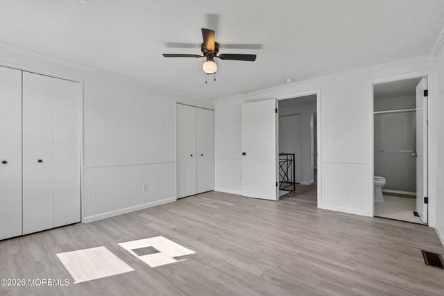 8 Holton Lane, Willingboro, NJ 08046