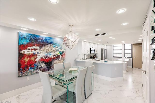 440 Seaview CT # 1804, Marco Island, FL 34145