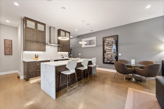 729 W Diversey Parkway 2, Chicago, IL 60614