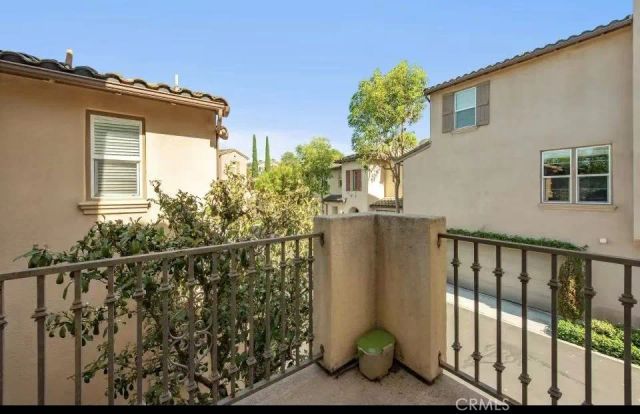 12 Tall Oak, Irvine, CA 92603