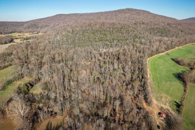 505 Thaxton Rd, Mcminnville, TN 37110