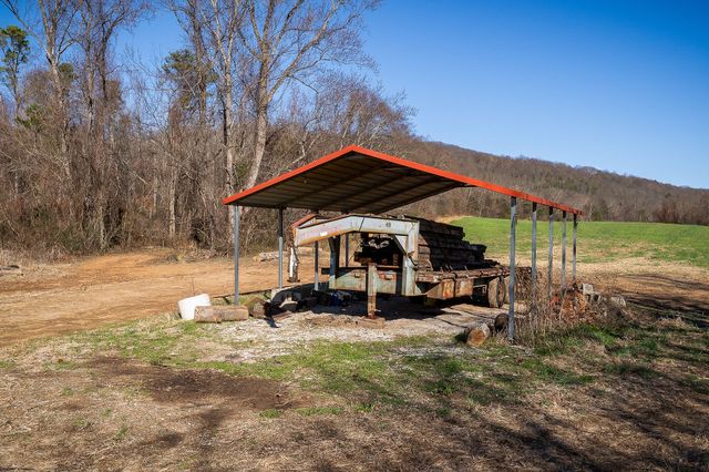 505 Thaxton Rd, Mcminnville, TN 37110
