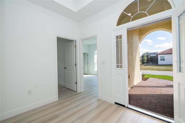 355 VILLA SORRENTO CIRCLE, Haines City, FL 33844