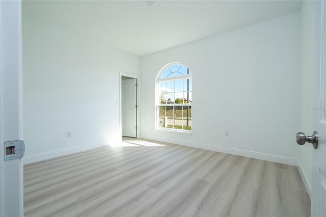 355 VILLA SORRENTO CIRCLE, Haines City, FL 33844