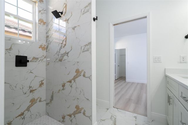 355 VILLA SORRENTO CIRCLE, Haines City, FL 33844