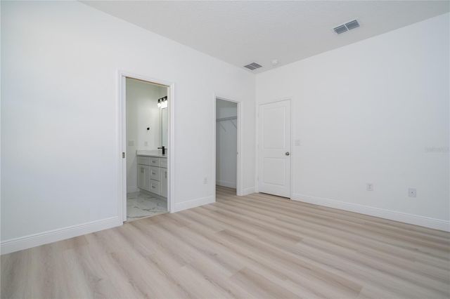 355 VILLA SORRENTO CIRCLE, Haines City, FL 33844