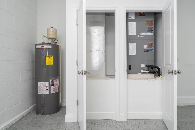 355 VILLA SORRENTO CIRCLE, Haines City, FL 33844