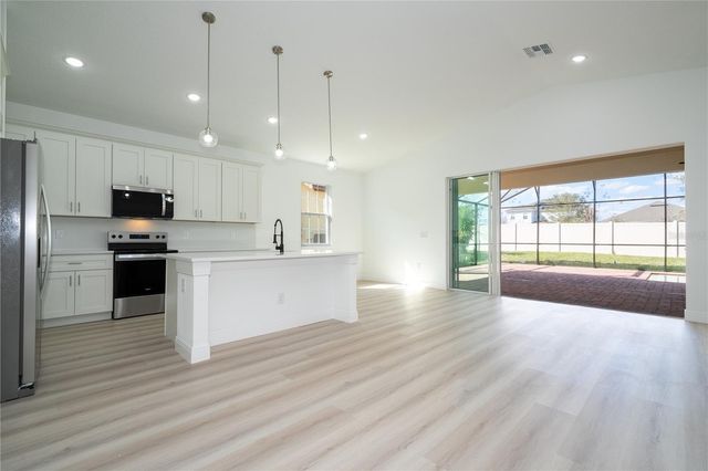 355 VILLA SORRENTO CIRCLE, Haines City, FL 33844