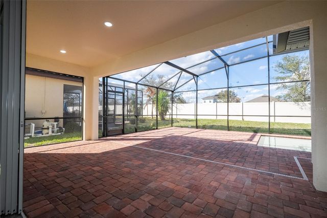 355 VILLA SORRENTO CIRCLE, Haines City, FL 33844