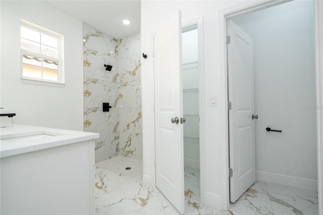 355 VILLA SORRENTO CIRCLE, Haines City, FL 33844