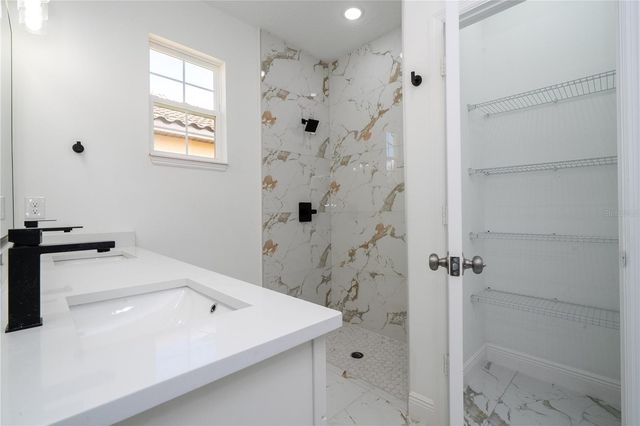 355 VILLA SORRENTO CIRCLE, Haines City, FL 33844