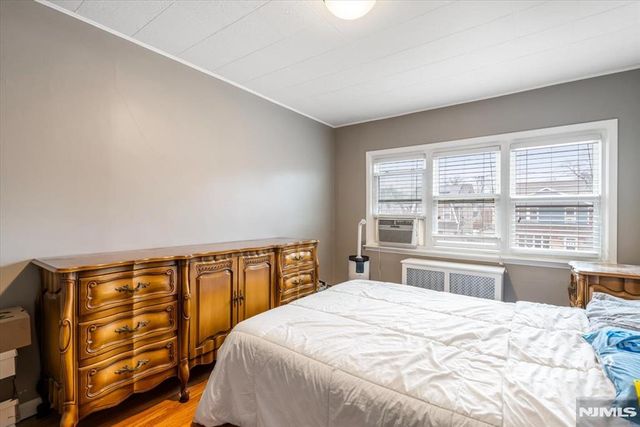 502 6th Avenue, Lyndhurst, NJ 07071