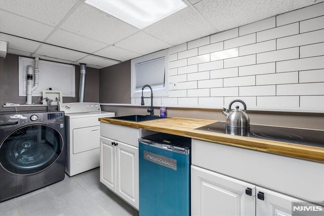 502 6th Avenue, Lyndhurst, NJ 07071