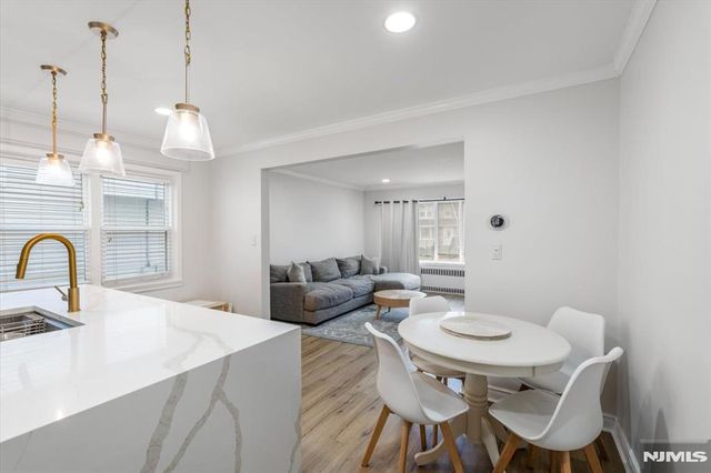 502 6th Avenue, Lyndhurst, NJ 07071