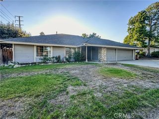 2105 Oxford Avenue, Claremont, CA 91711