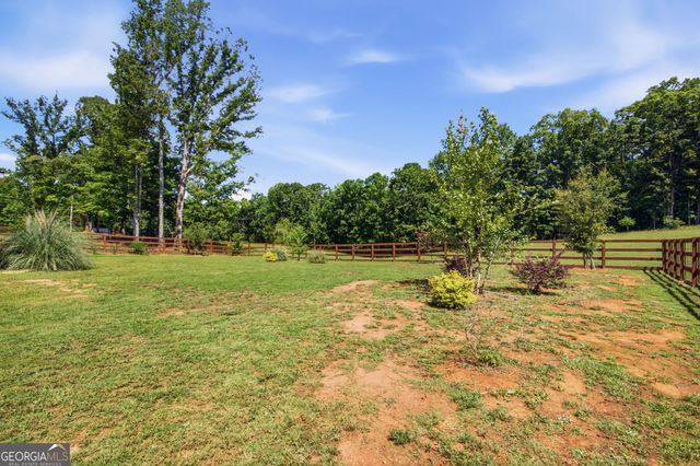 175 Windchime Way, Tyrone, GA 30290