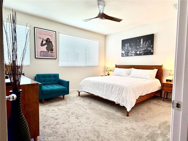 18449 W Mural, Northridge, CA 91325