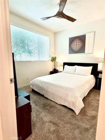 18449 W Mural, Northridge, CA 91325