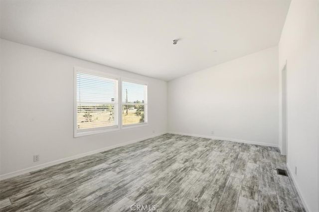 1139 Bonanza Road, Phelan, CA 92372