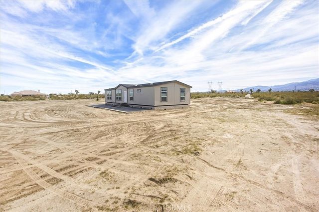 1139 Bonanza Road, Phelan, CA 92372