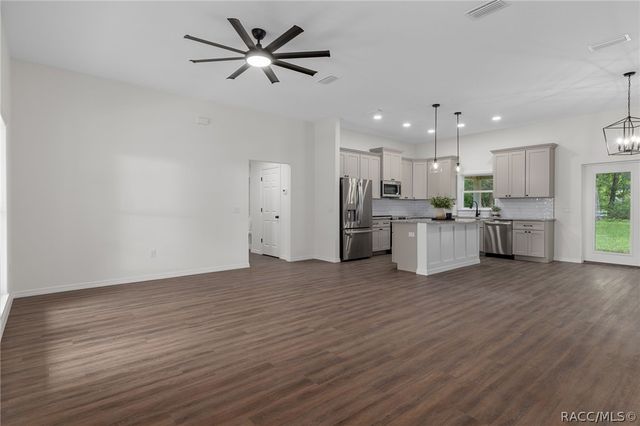 3053 E Angelina Street, Inverness, FL 34453