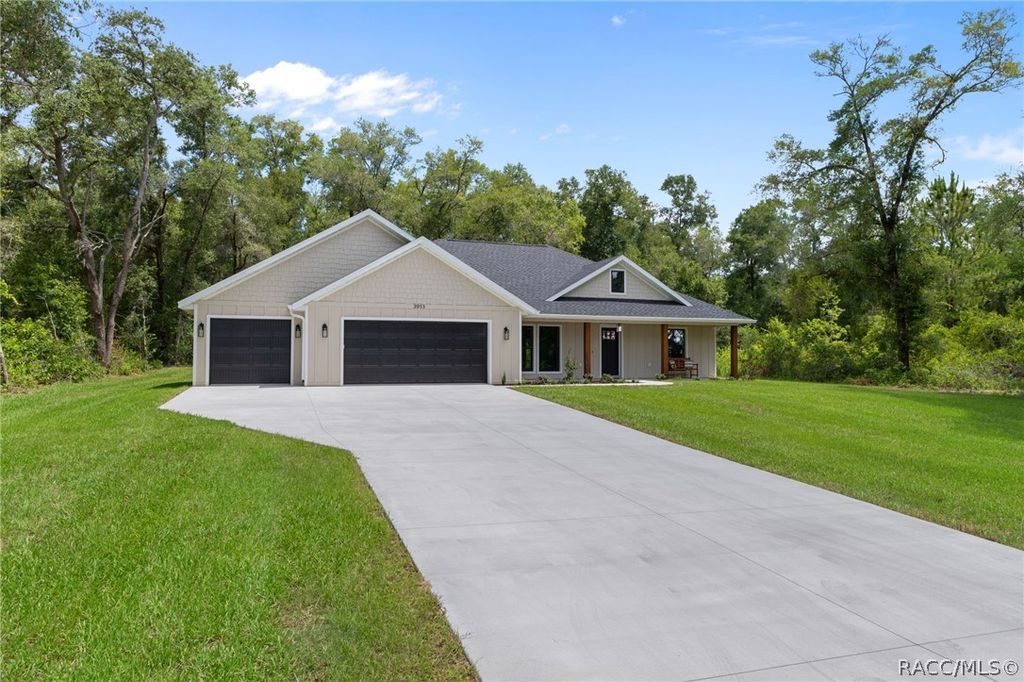 3053 E Angelina Street, Inverness, FL 34453