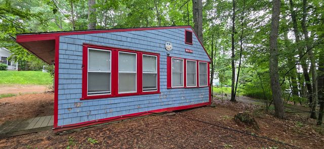 3 Oak Court, Northwood, NH 03261