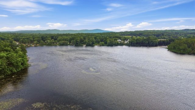 3 Oak Court, Northwood, NH 03261