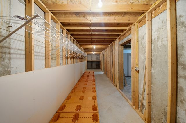 15207 Henry Road, Morrison, IL 61270