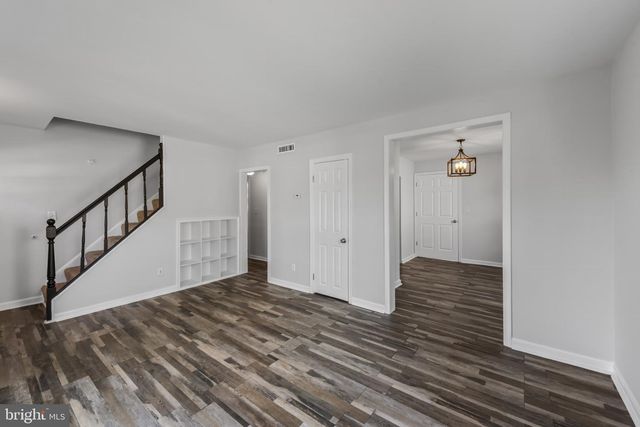 817 TEMPLECLIFF, Pikesville, MD 21208