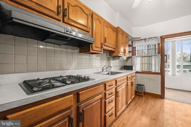 4108 GRANT ST NE, Washington, DC 20019