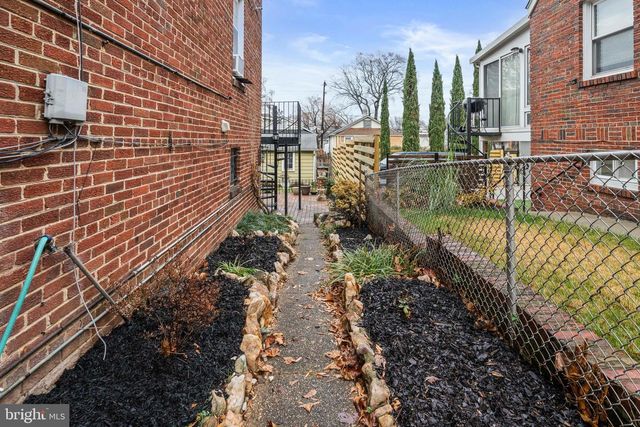 4108 GRANT ST NE, Washington, DC 20019