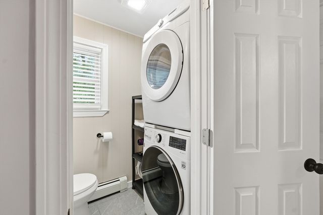 57 Plain St, Upton, MA 01568