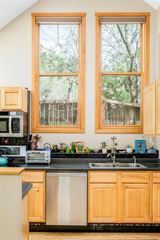186 Baldwin Circle, Eldorado Springs, CO 80025