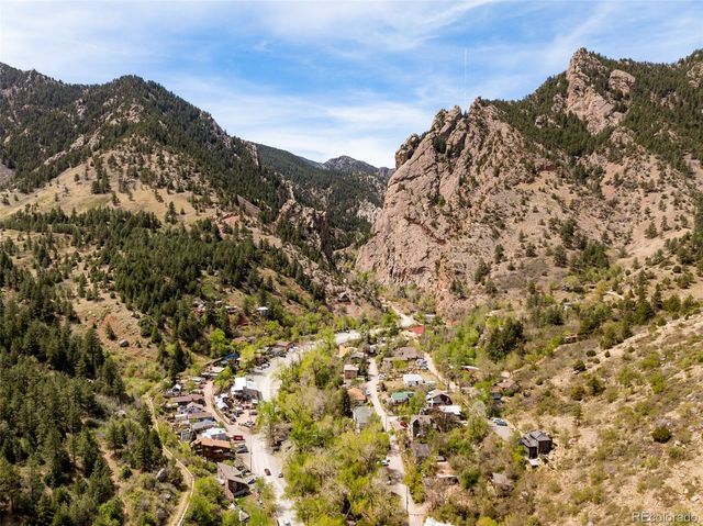 186 Baldwin Circle, Eldorado Springs, CO 80025