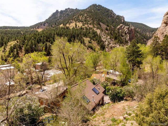 186 Baldwin Circle, Eldorado Springs, CO 80025