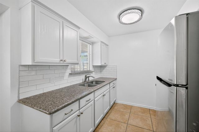 10004 Woodhaven DR, Austin, TX 78753