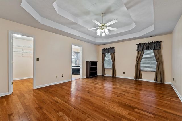 18 Firestone Lane, Milton, WV 25541